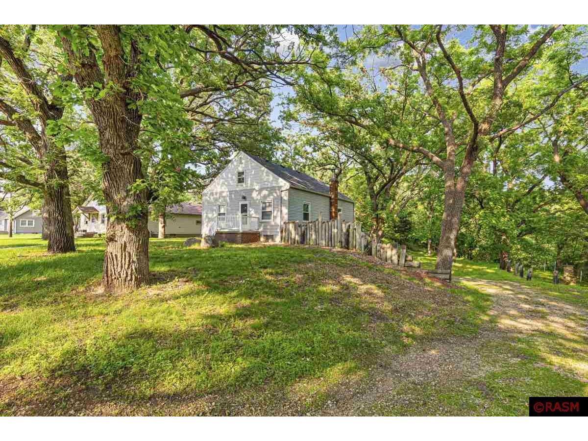 1819 4th Avenue Mankato MN 56001 7037741 image1