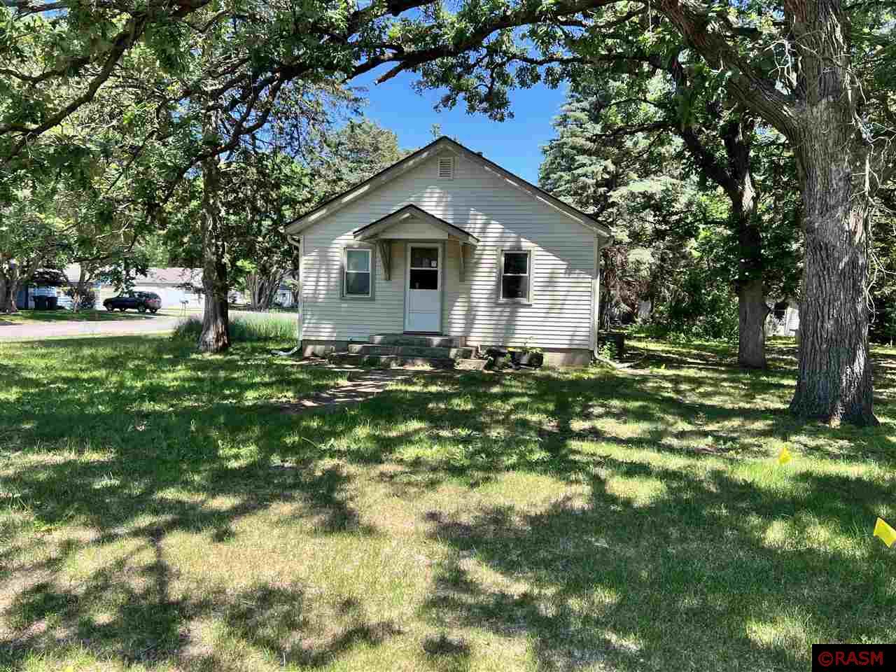 1825 4th Avenue Mankato MN 56001 7032881 image1