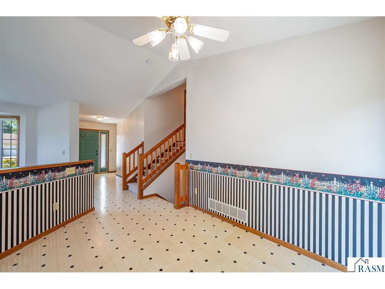 19 La Mar Court North Mankato MN 56003 267040932 image13