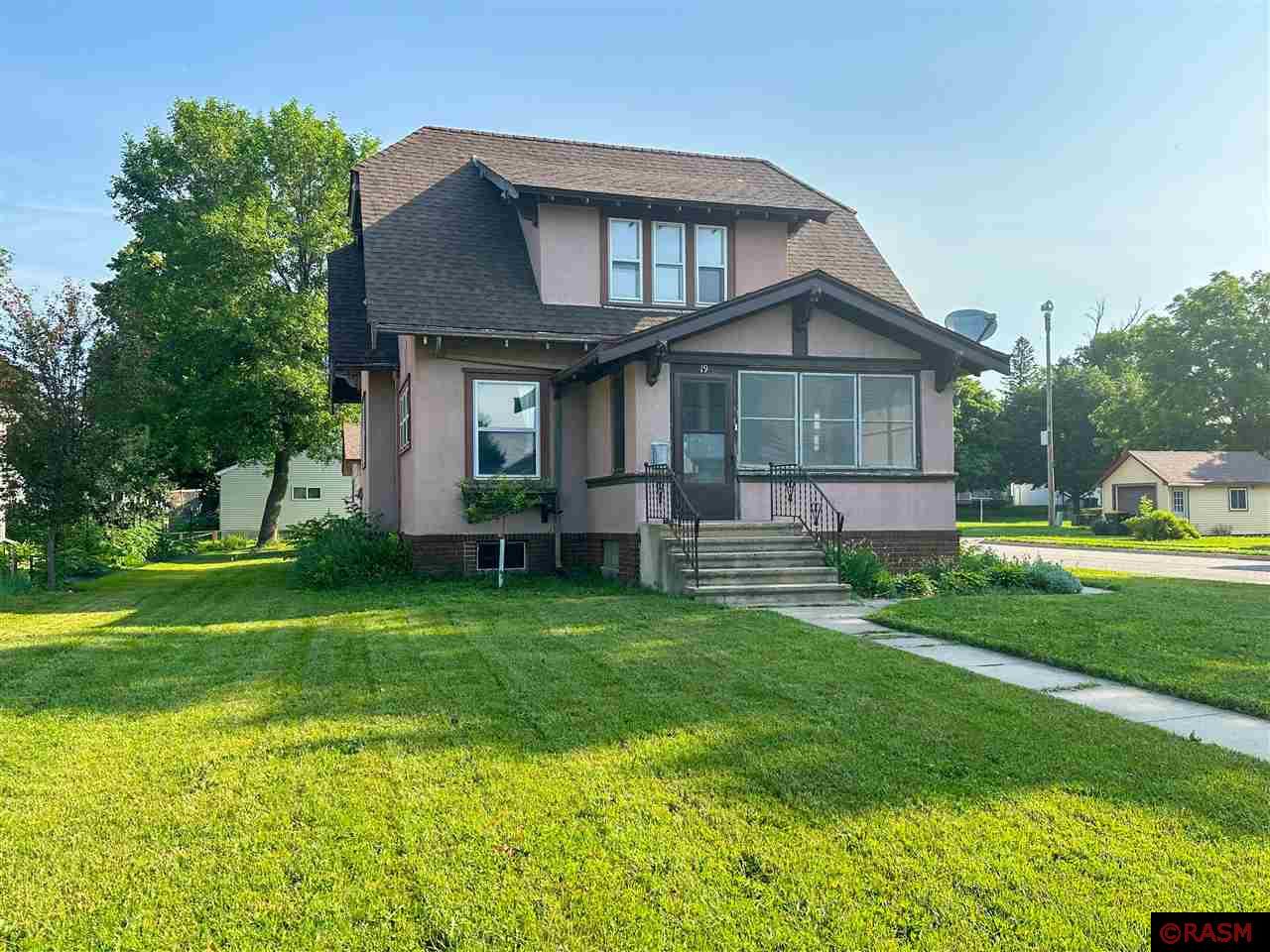 19 NE 1st Avenue Fairfax MN 55332 7032753 image1