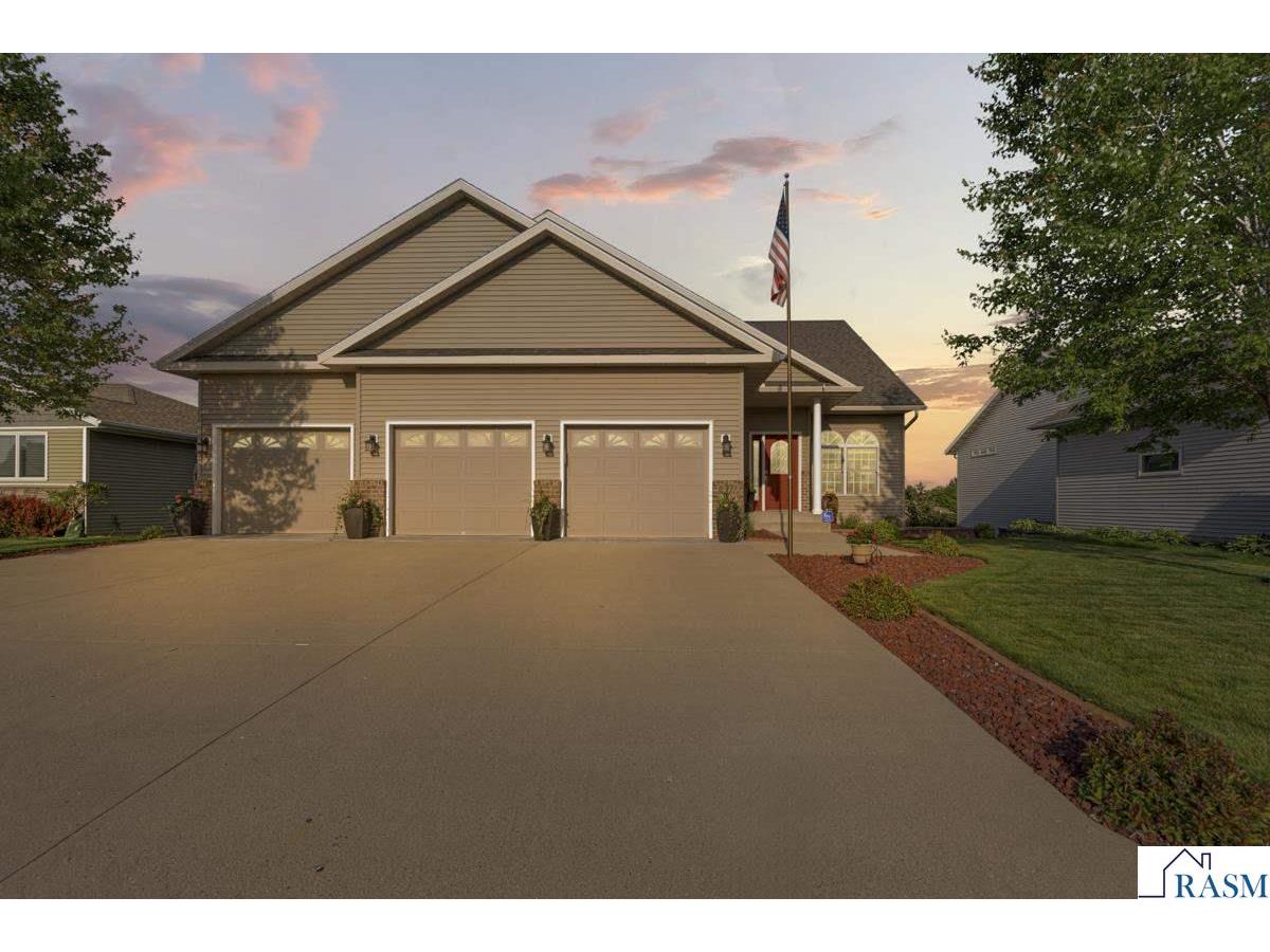 1904 Rock Ridge Lane Saint Peter MN 56082 7037847 image1