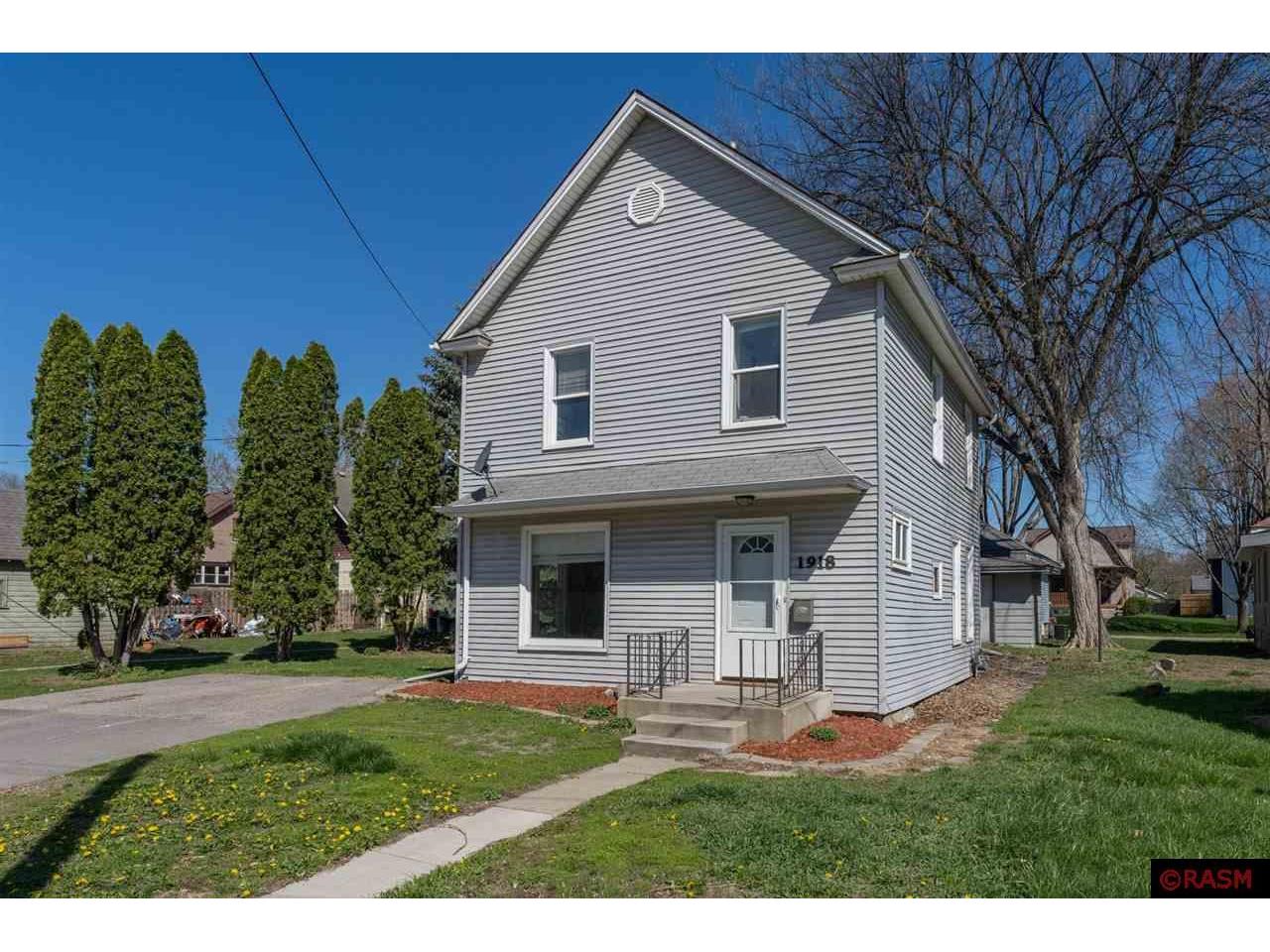 1918 S Riverfront Drive Mankato MN 56001 7034795 image1