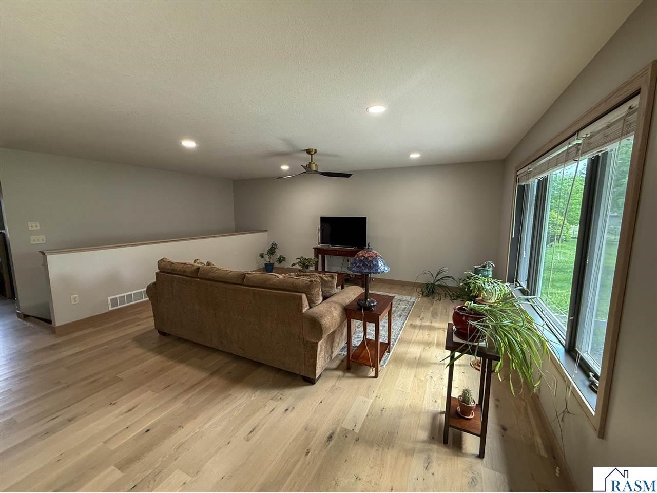 1919 Ryan Road New Ulm MN 56073 267040449 image11