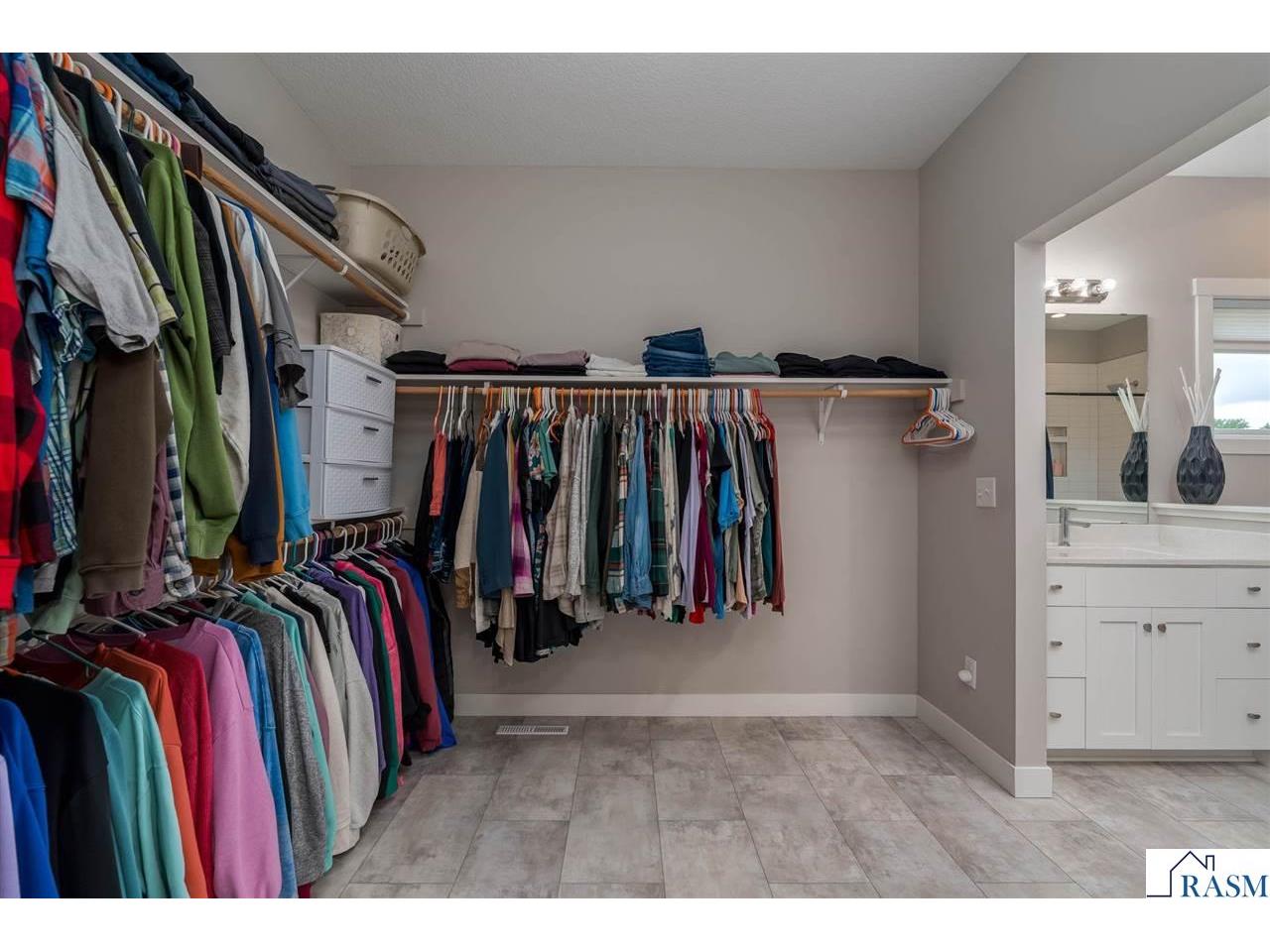 1929 Lexington Lane North Mankato MN 56003 267040911 image16