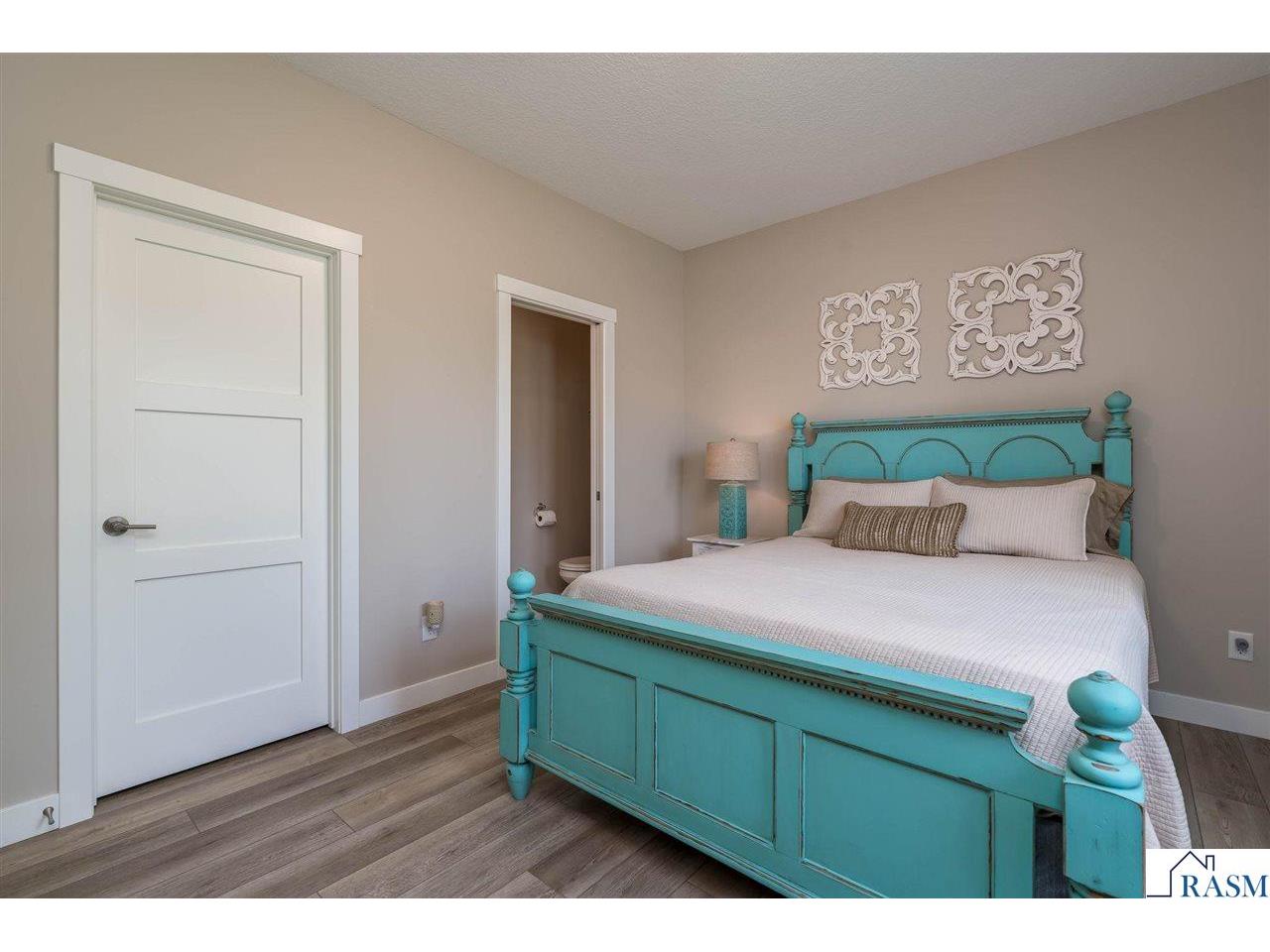 1929 Lexington Lane North Mankato MN 56003 267040911 image18