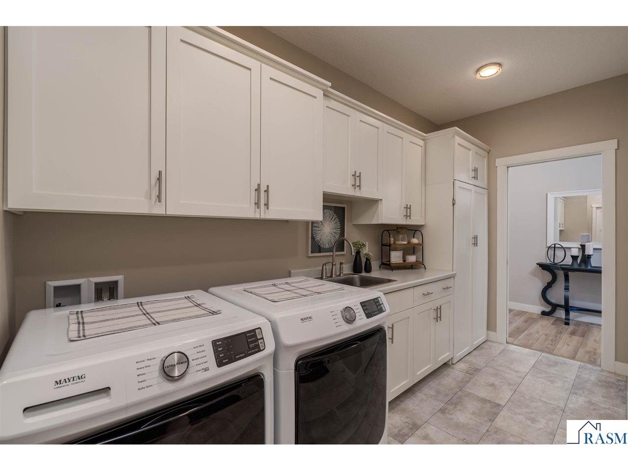 1929 Lexington Lane North Mankato MN 56003 267040911 image22