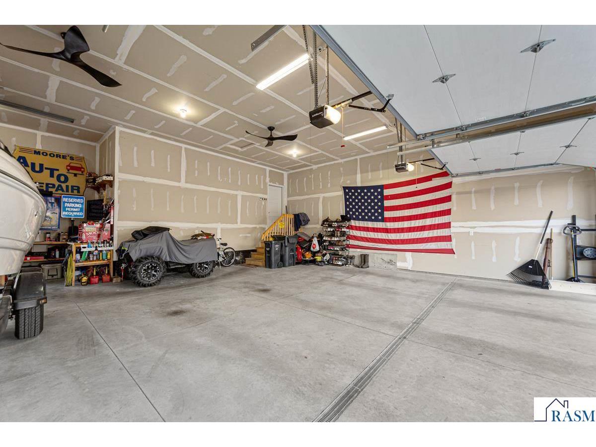 1929 Lexington Lane North Mankato MN 56003 267040911 image32