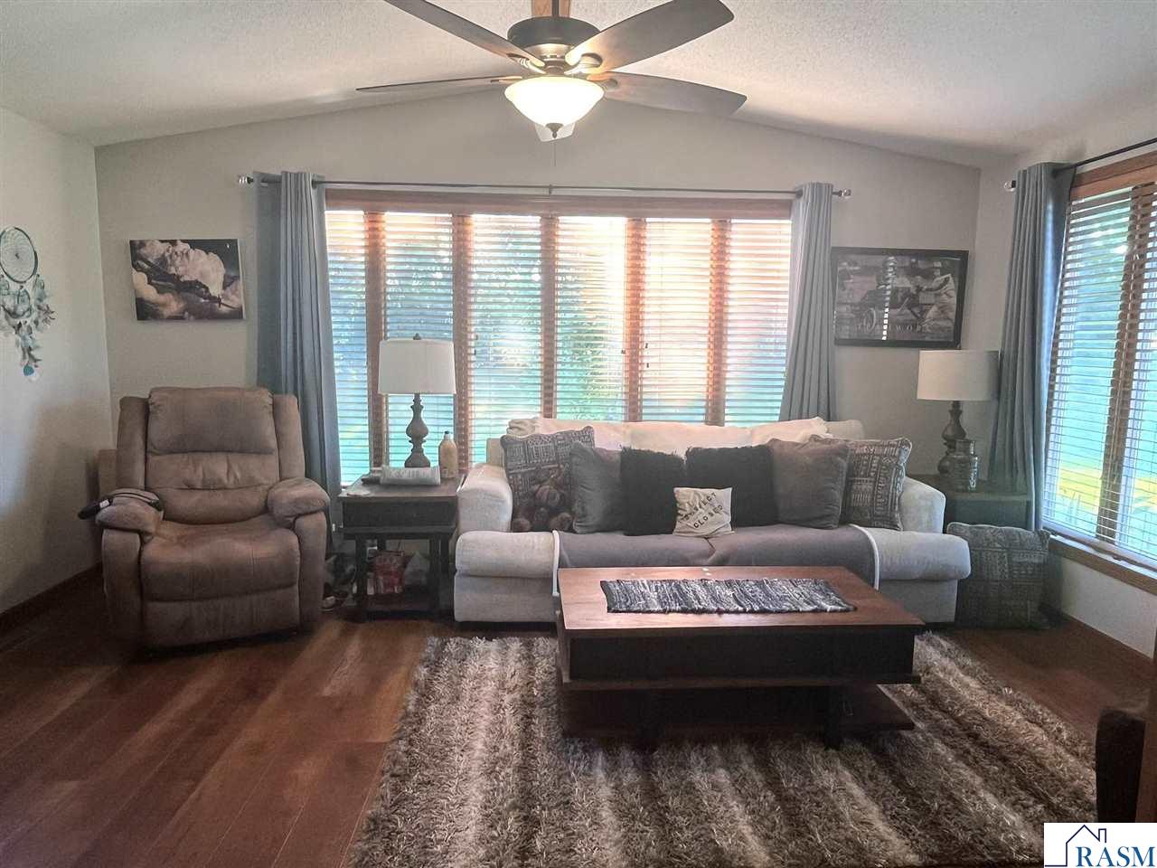 1951 E Welco Dr Saint Peter MN 56082 267040910 image12