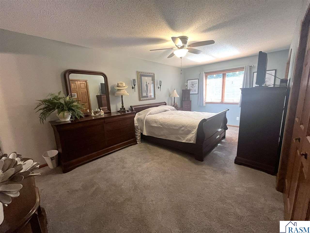 1951 E Welco Dr Saint Peter MN 56082 267040910 image15