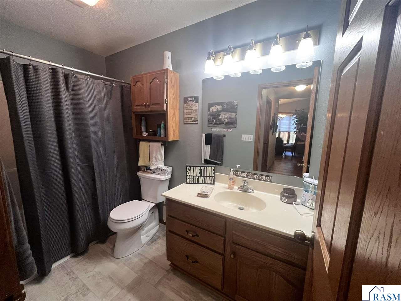 1951 E Welco Dr Saint Peter MN 56082 267040910 image19
