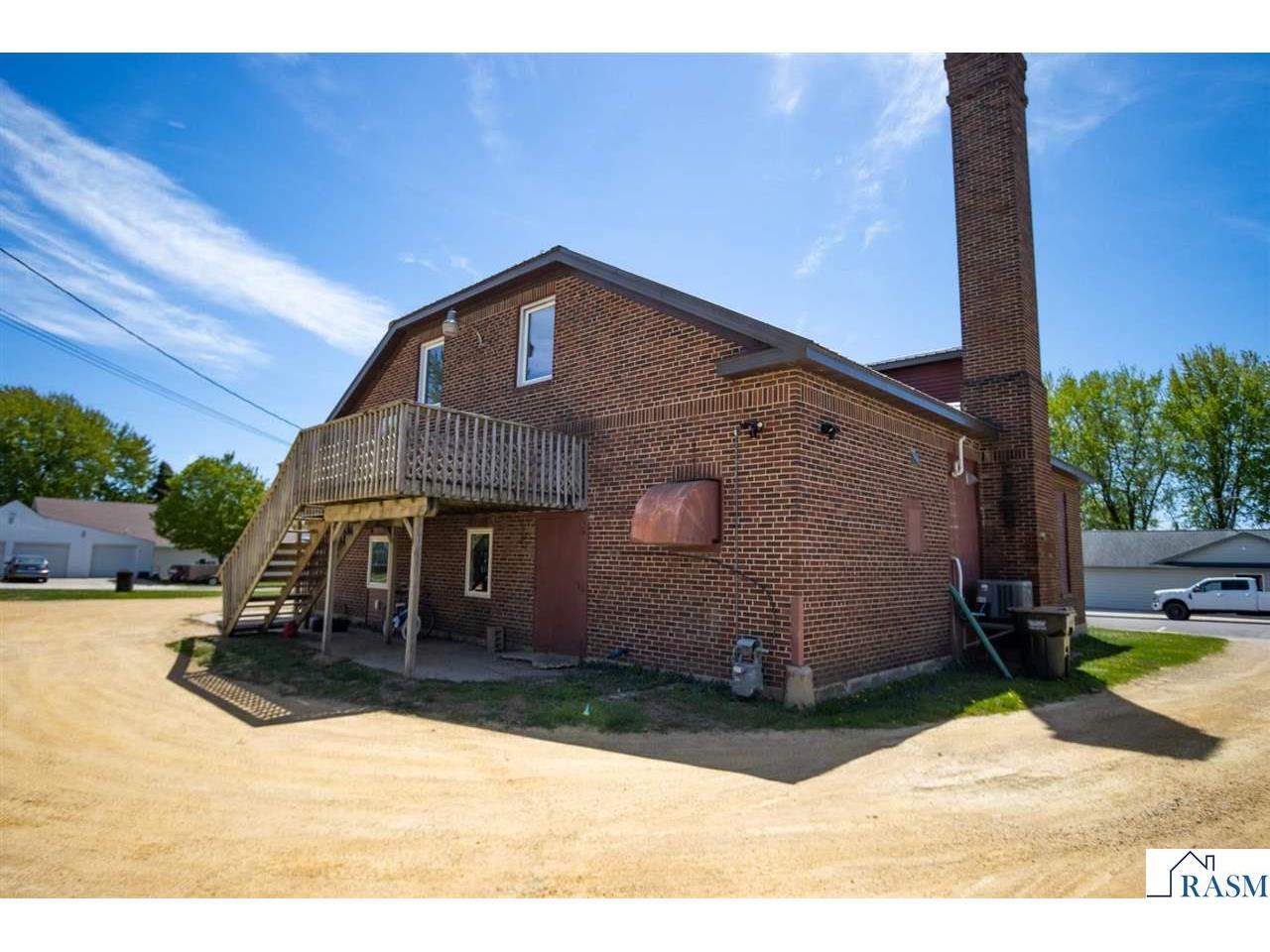196 W Main Street Elysian MN 56028 7040299 image18