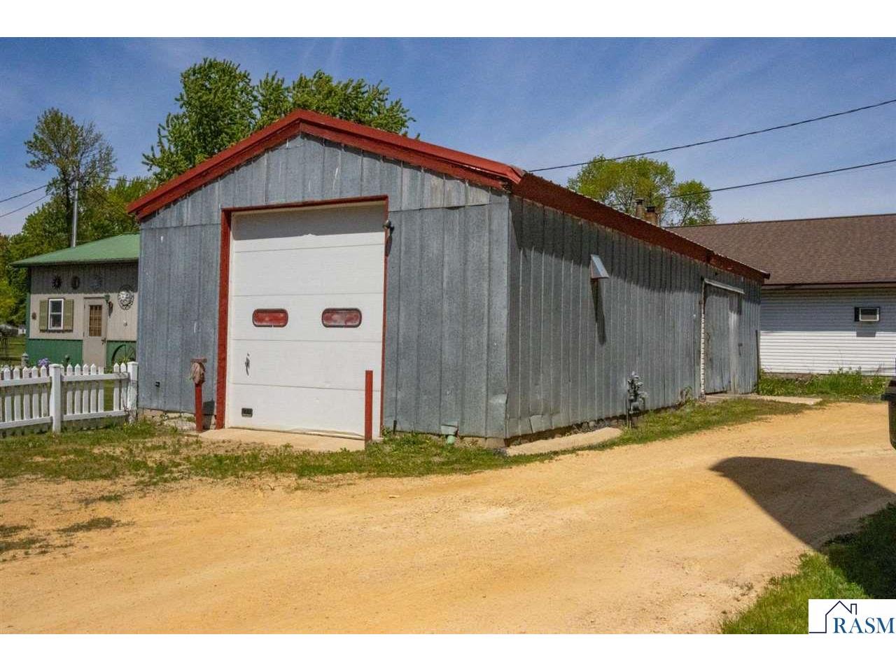 196 W Main Street Elysian MN 56028 7040299 image5