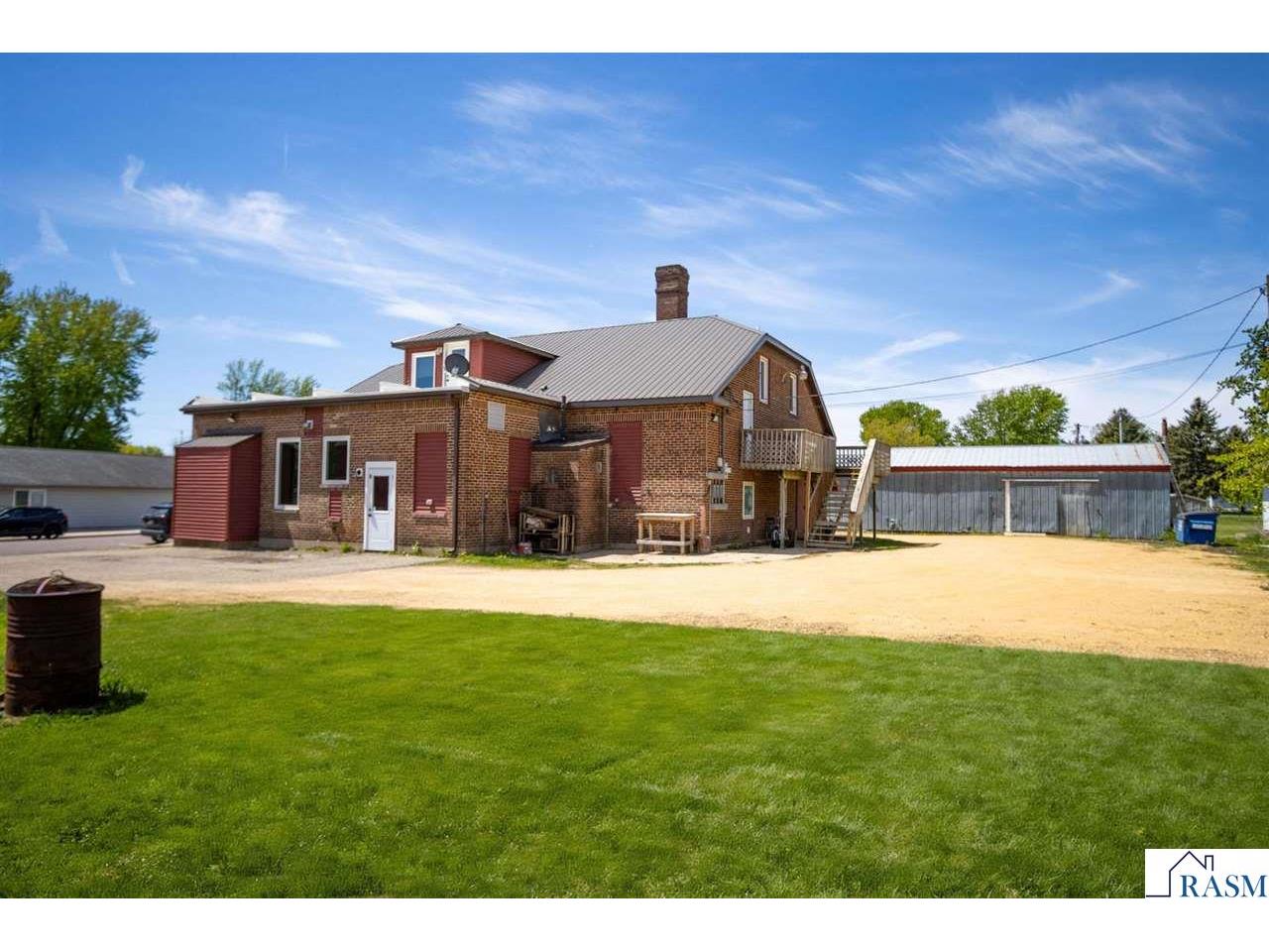 196 W Main Street Elysian MN 56028 7040299 image9