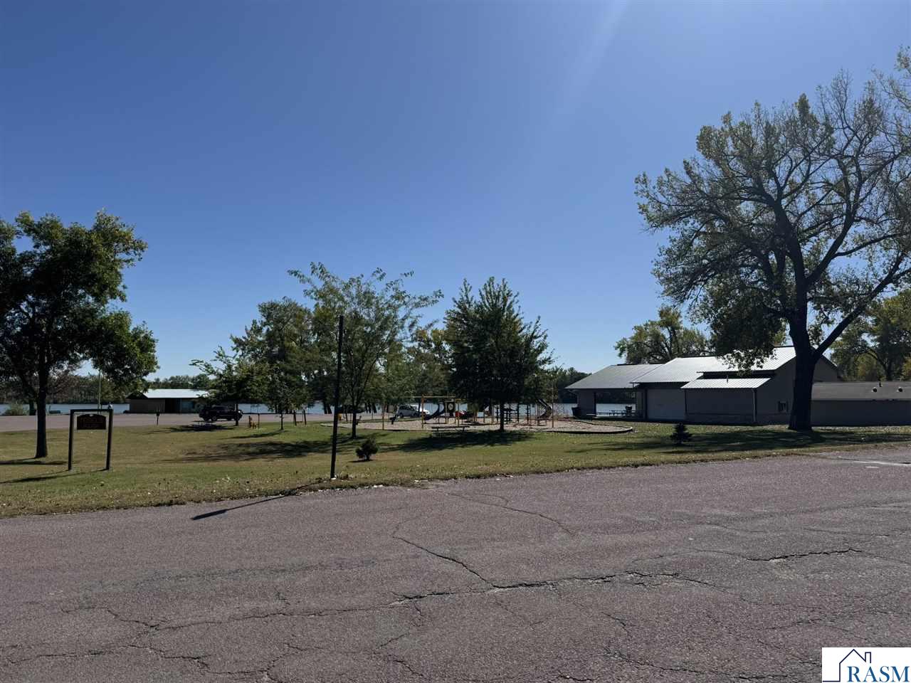 1960 Cottonwood Lake Drive Windom MN 56101 7039087 image14
