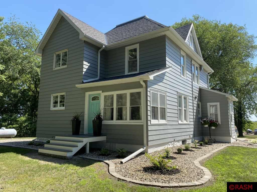 19985 State Highway 83 Highway Mankato Mn 56001 Mls 7024790 Edina Realty