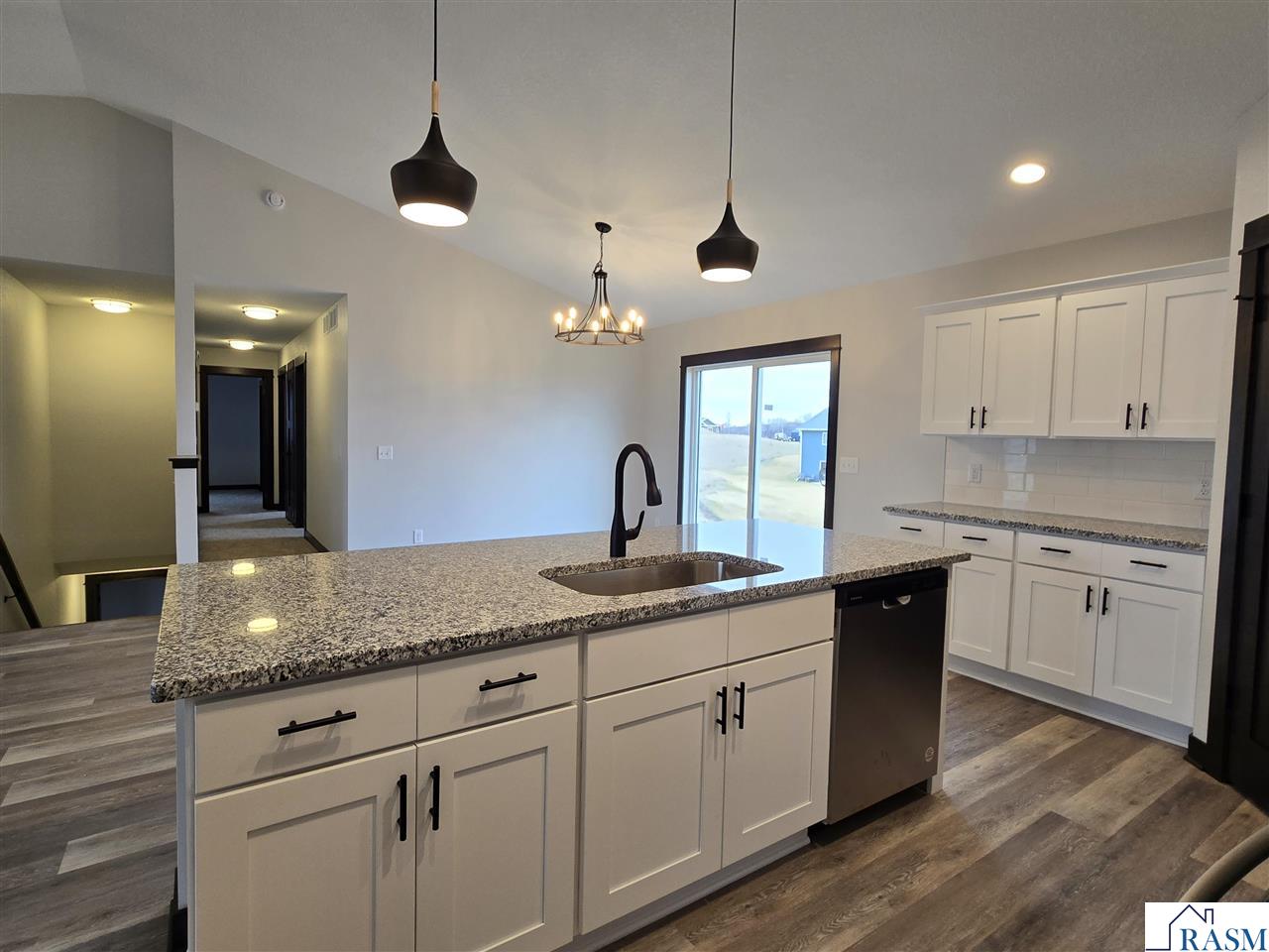 2 Marie Circle Elysian MN 56028 7039665 image10