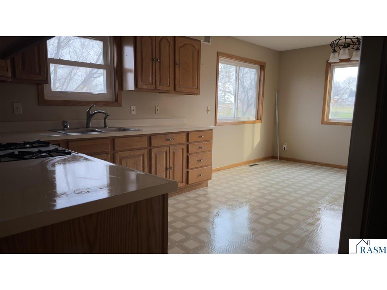 200 2nd Street Cleveland MN 56017 7039120 image5