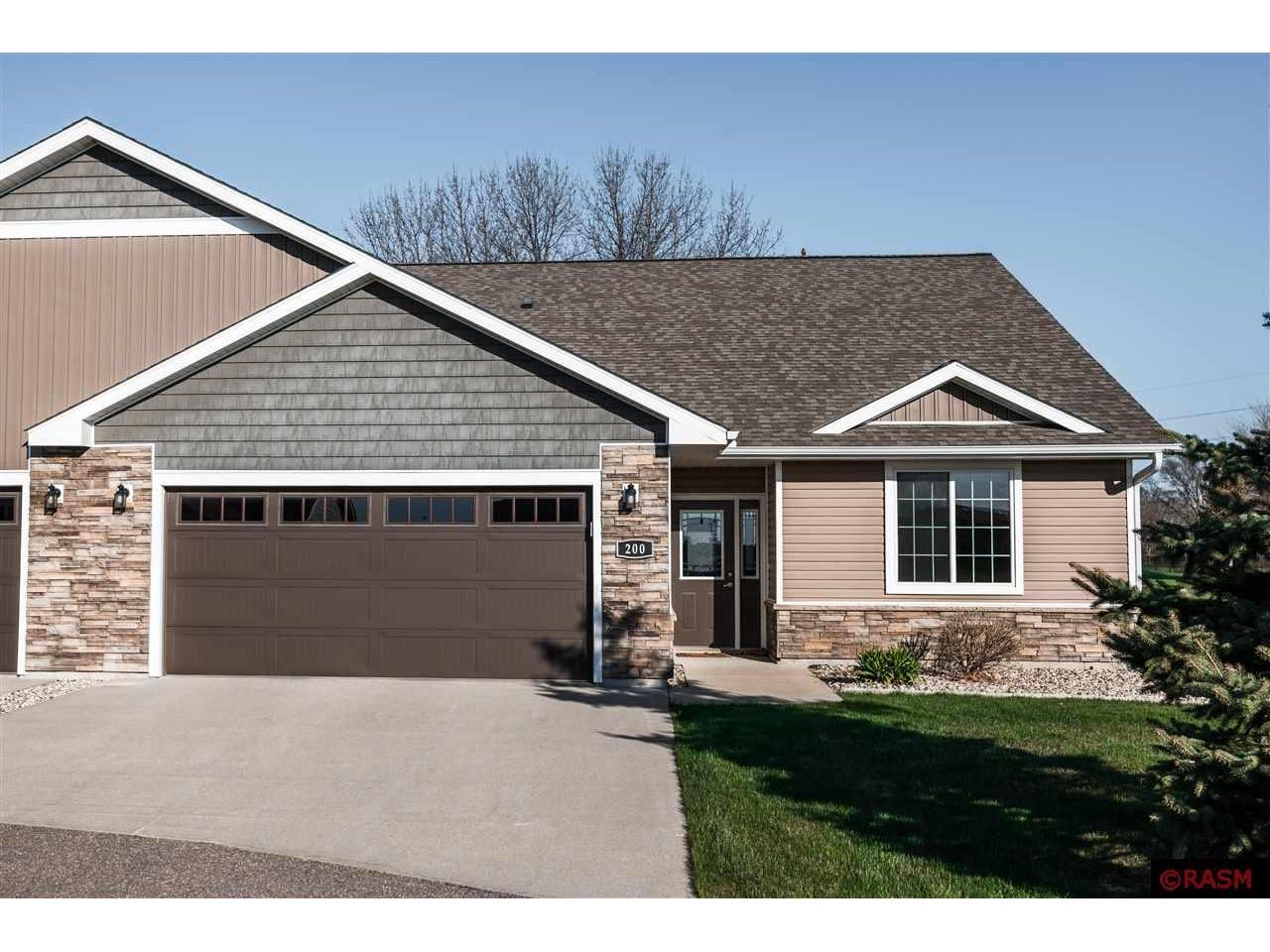 200 Castle Pines Drive Mankato MN 56001 7034757 image1