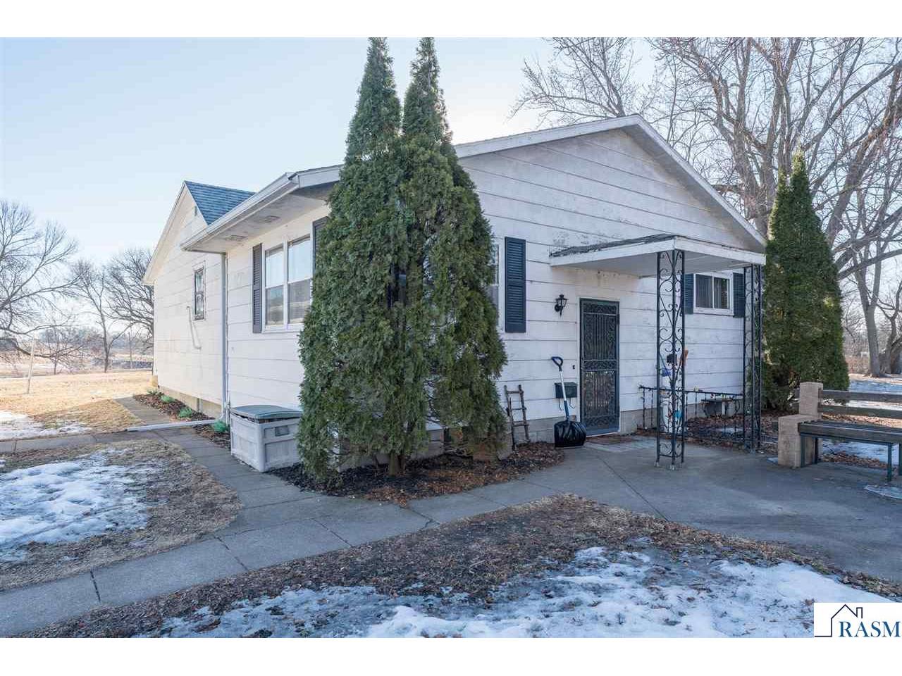 200 E North Street Janesville MN 56048 7039457 image20