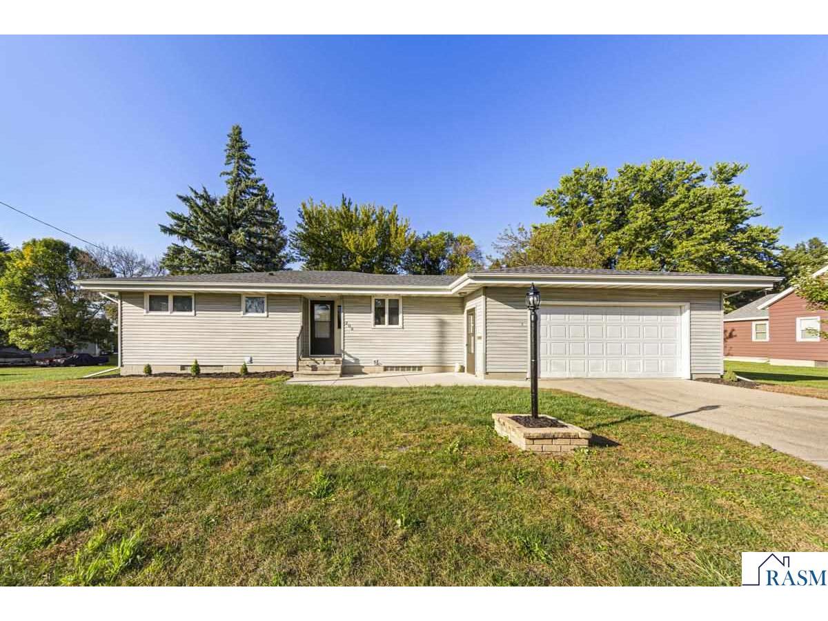 200 W North Street Waldorf MN 56091 7038700 image1