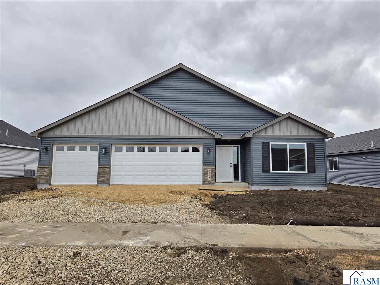 2001 Essler Drive Saint Peter MN 56082 7037820 image1