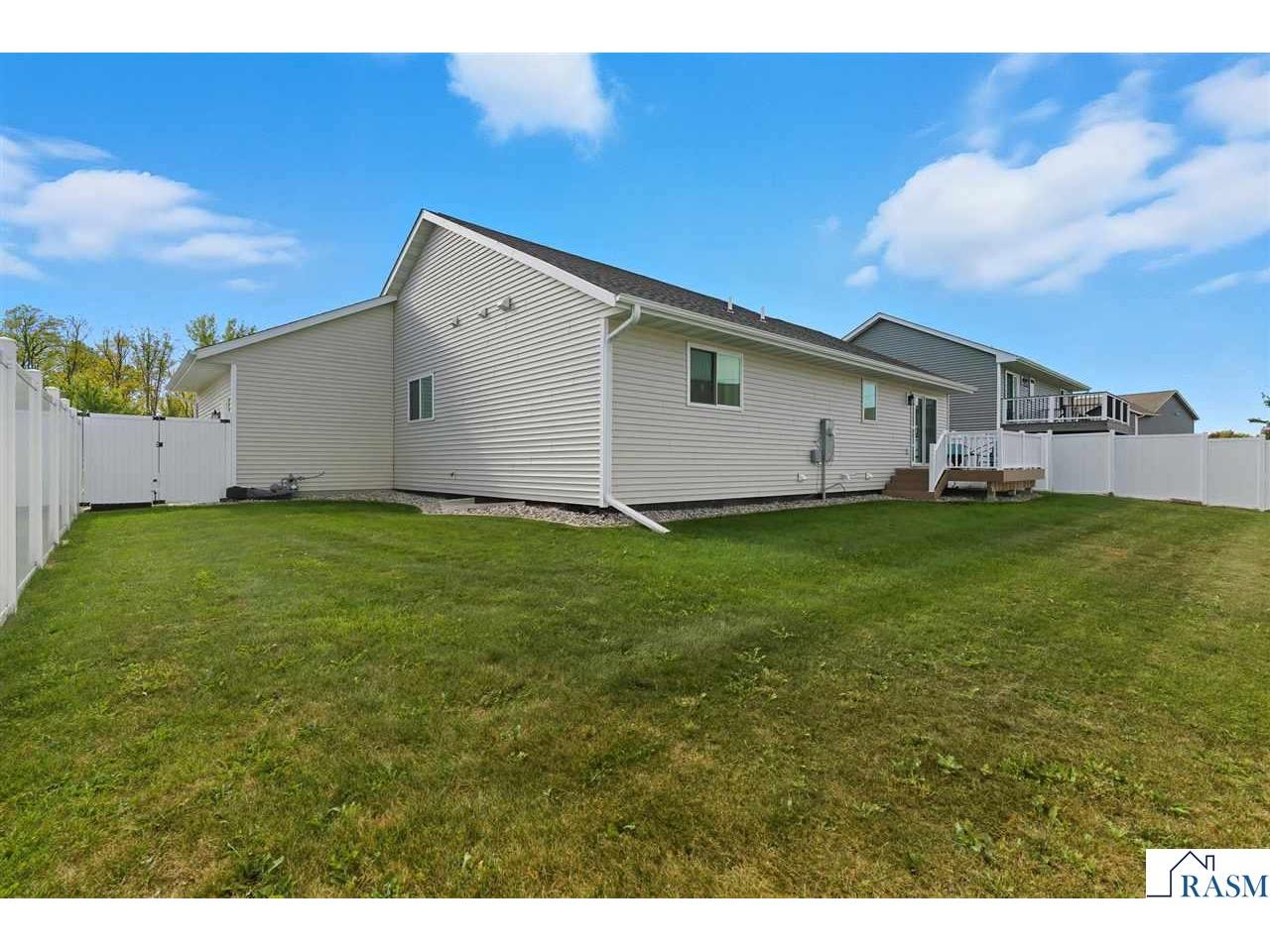 2004 Bluestem Drive Mankato MN 56001 7038741 image17