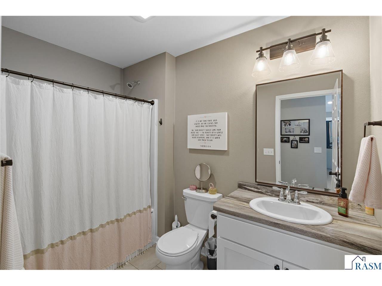 2004 Bluestem Drive Mankato MN 56001 7038741 image7