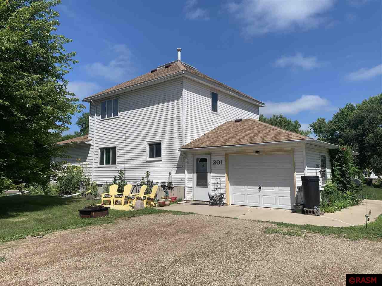 201 N 2nd Avenue Saint James MN 56081 7032833 image1