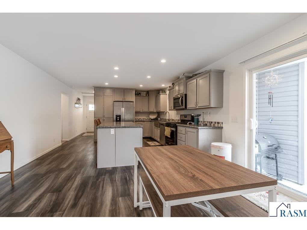 2015 Essler Drive Saint Peter MN 56082 7039215 image10