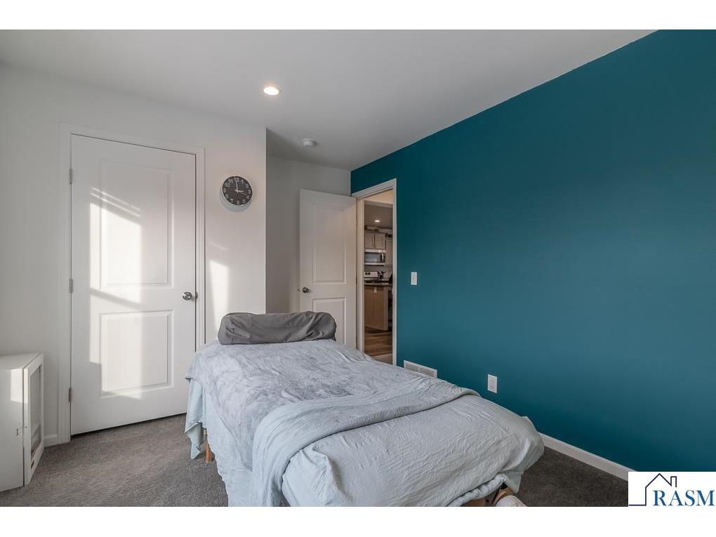 2015 Essler Drive Saint Peter MN 56082 7039215 image18