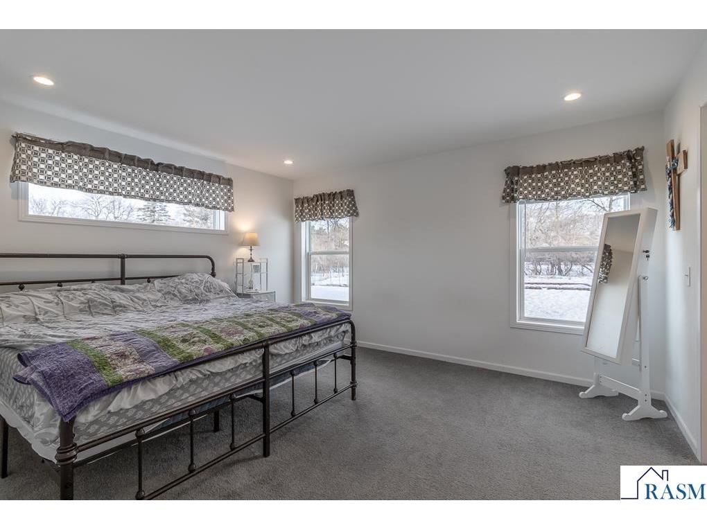 2015 Essler Drive Saint Peter MN 56082 7039215 image20