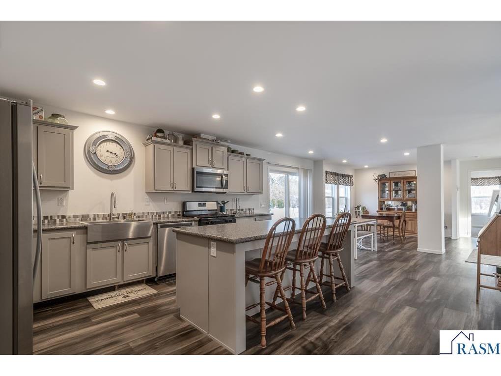 2015 Essler Drive Saint Peter MN 56082 7039215 image3