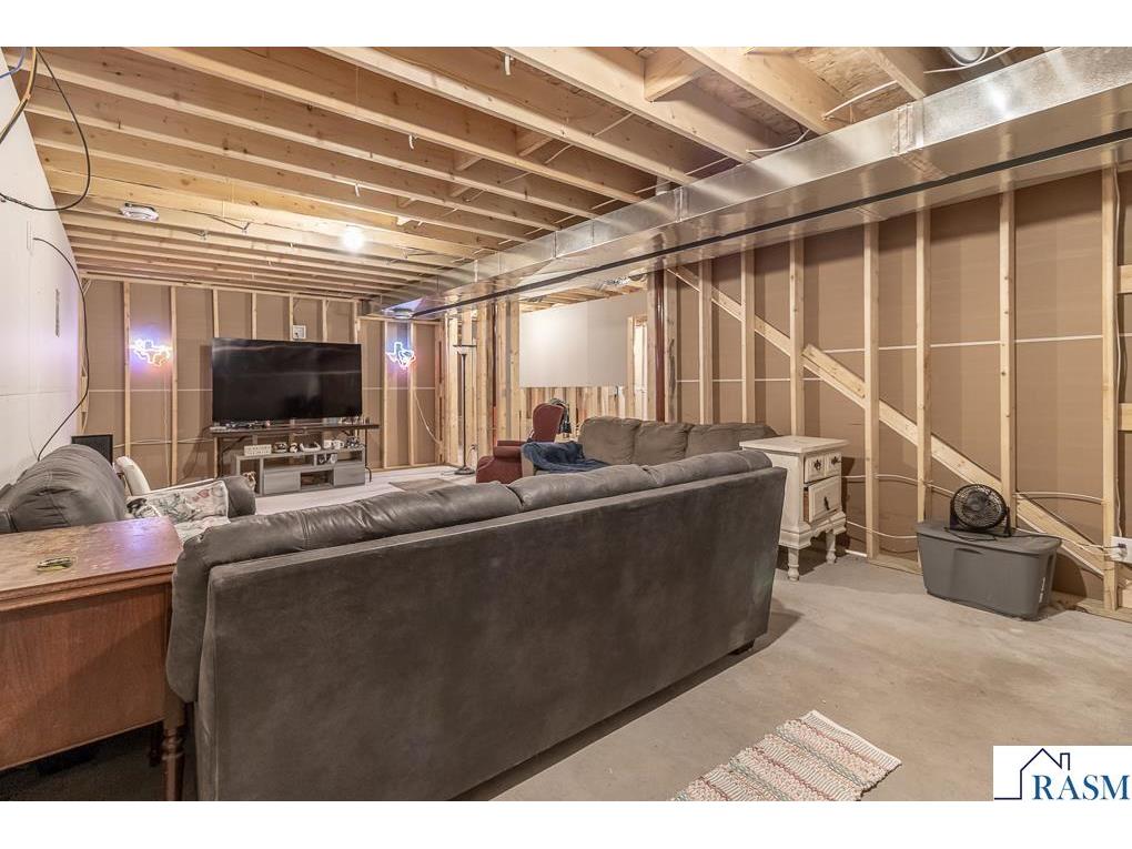 2015 Essler Drive Saint Peter MN 56082 7039215 image31