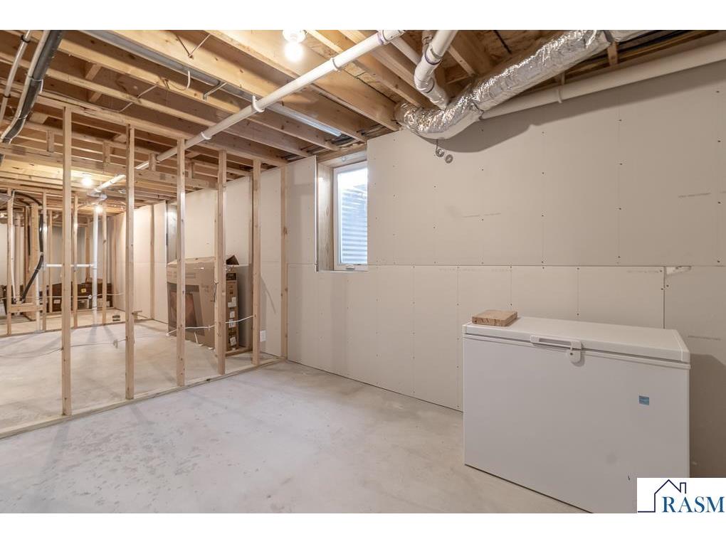 2015 Essler Drive Saint Peter MN 56082 7039215 image33