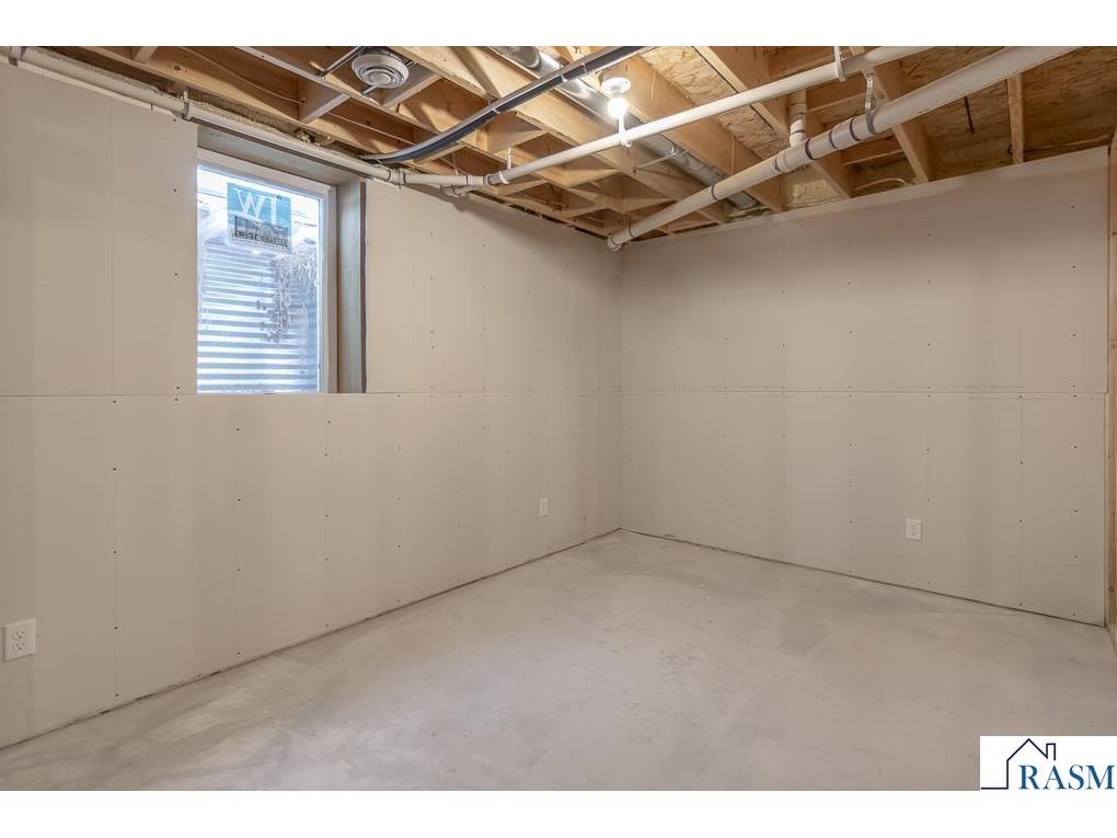 2015 Essler Drive Saint Peter MN 56082 7039215 image35