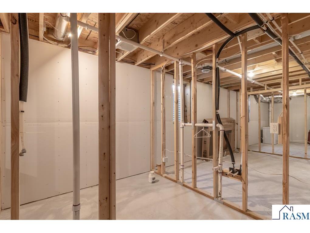 2015 Essler Drive Saint Peter MN 56082 7039215 image37