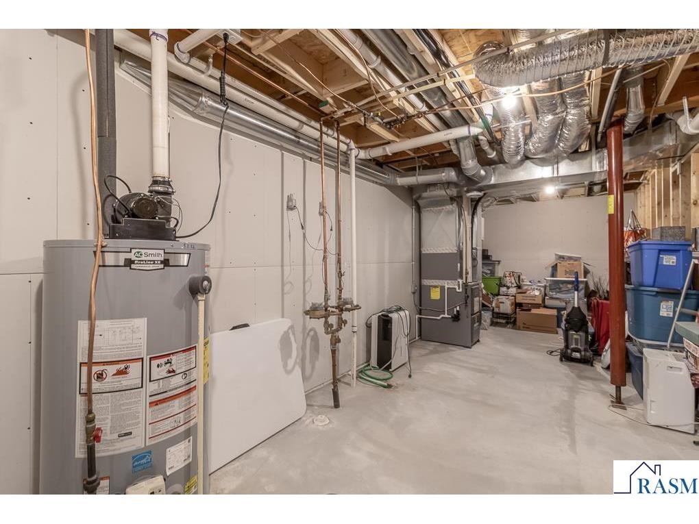 2015 Essler Drive Saint Peter MN 56082 7039215 image38