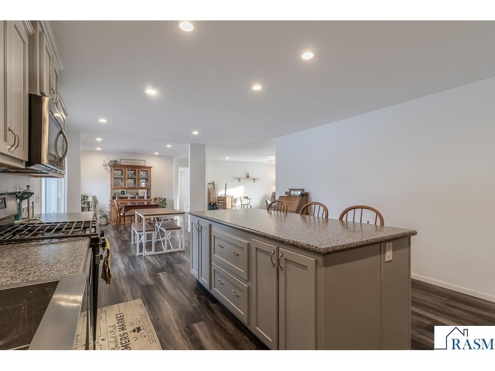 2015 Essler Drive Saint Peter MN 56082 7039215 image4