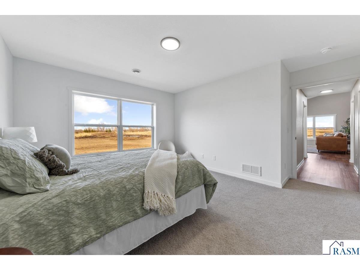202 E Connie Lane Eagle Lake MN 56024 7039799 image12