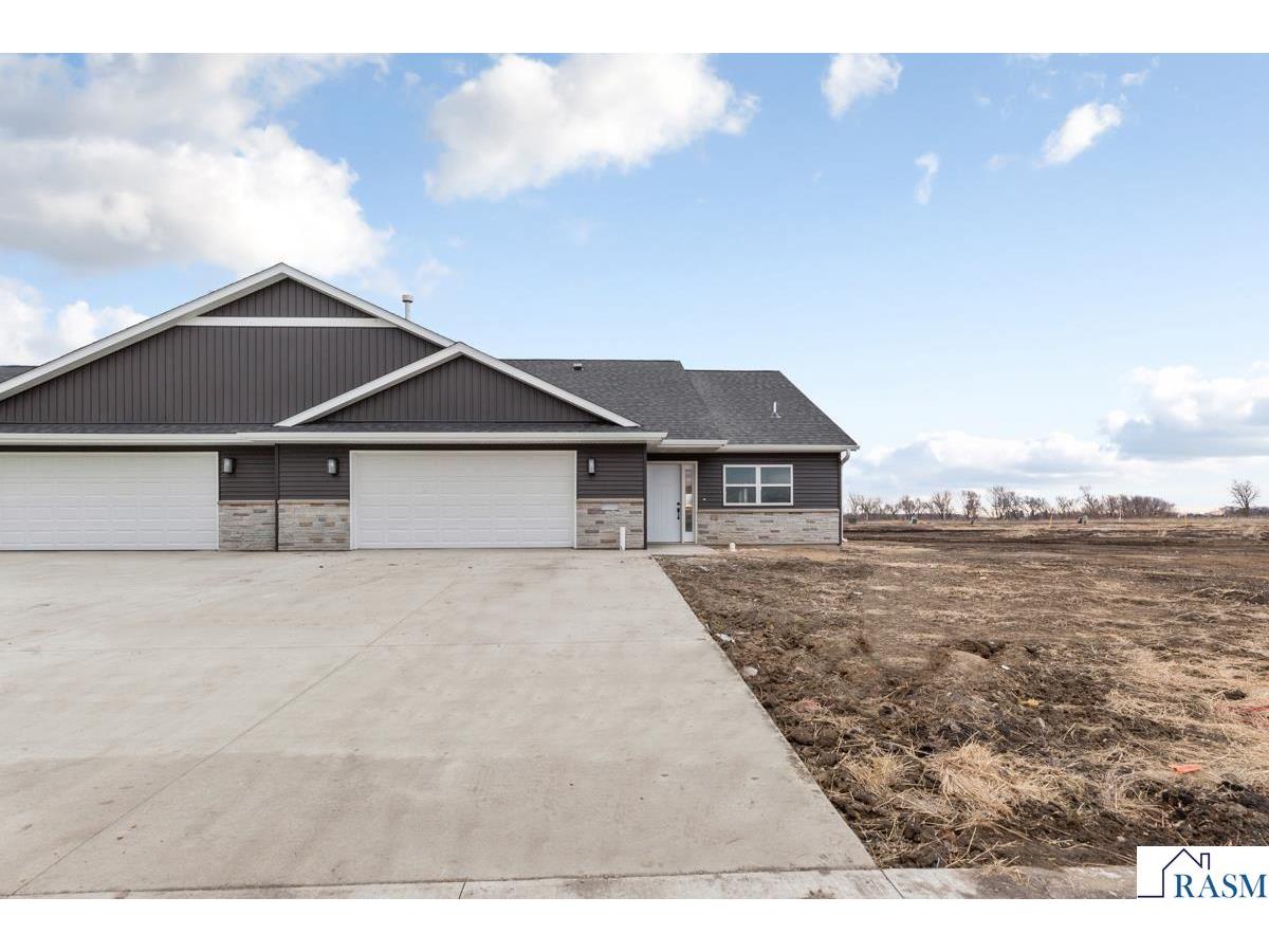 202 E Connie Lane Eagle Lake MN 56024 7039799 image2