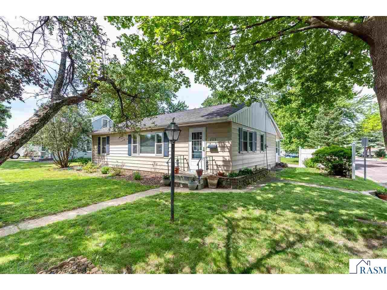 202 Ellis Avenue Mankato MN 56001 267040482 image1