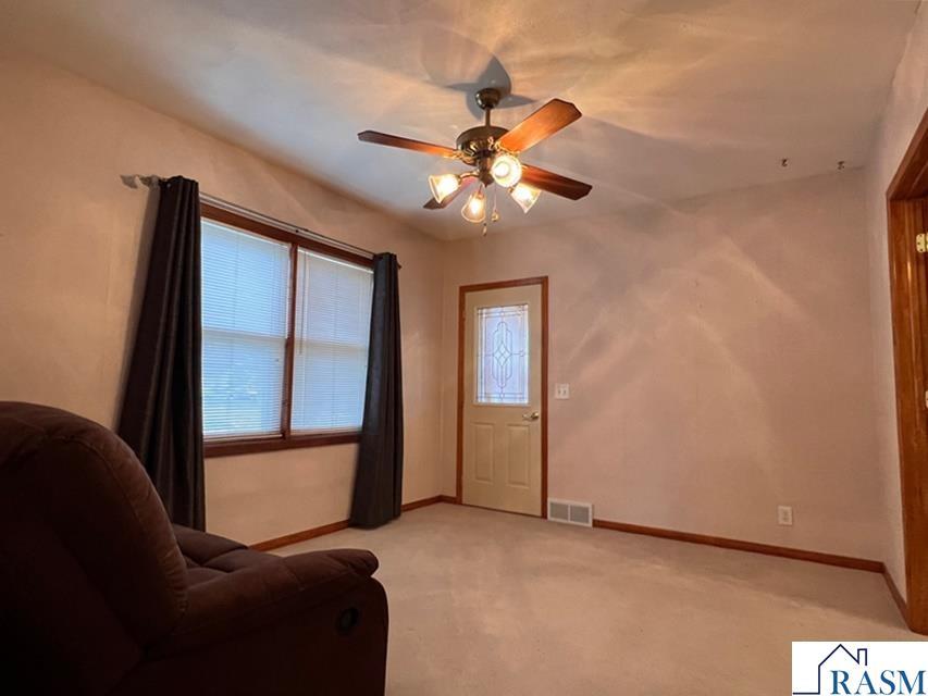 202 W 1st Street Blue Earth MN 56013 7040159 image4