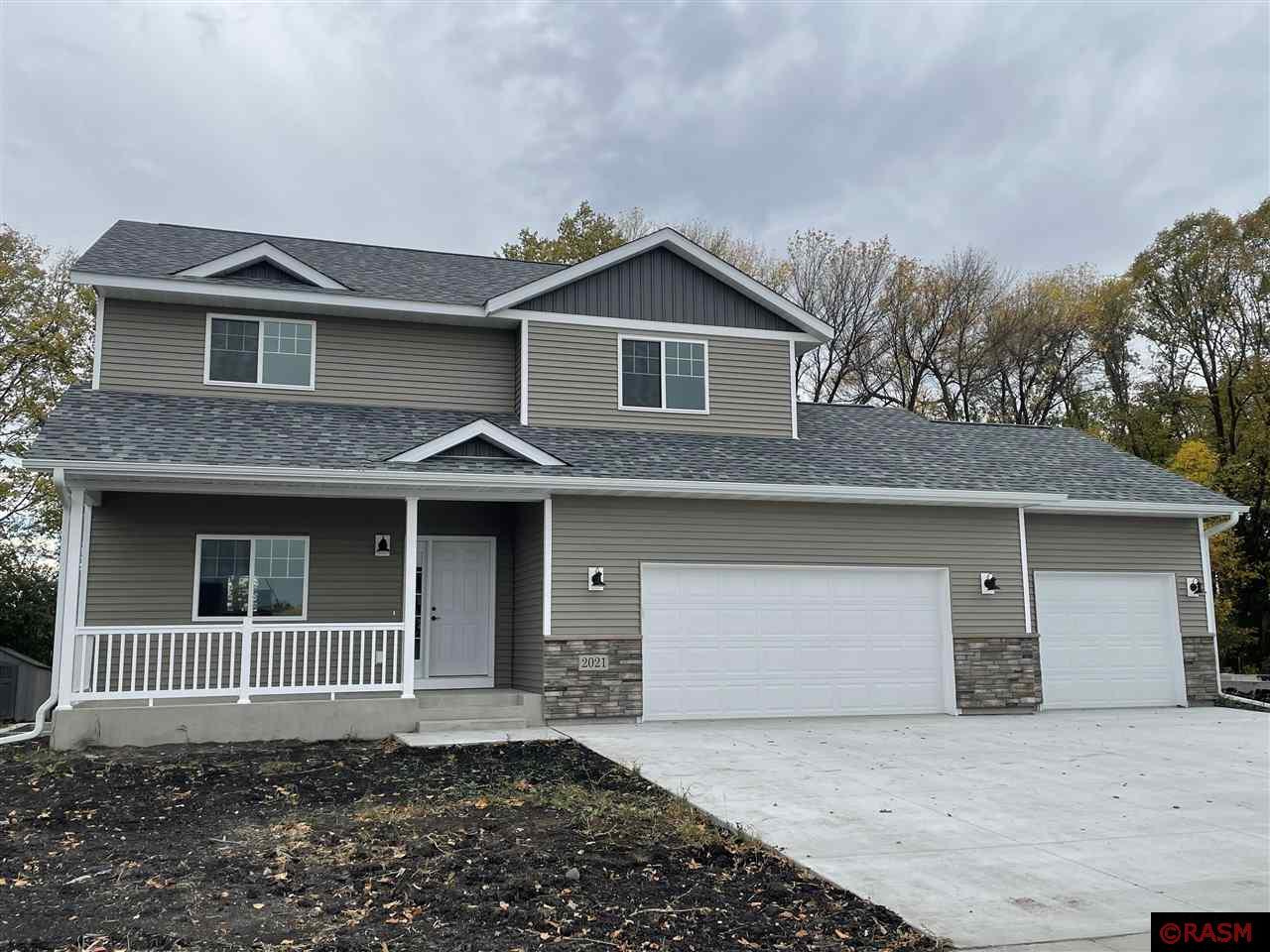 2021 Bluestem Drive, Mankato, MN 56001 MLS 7026945 Edina Realty