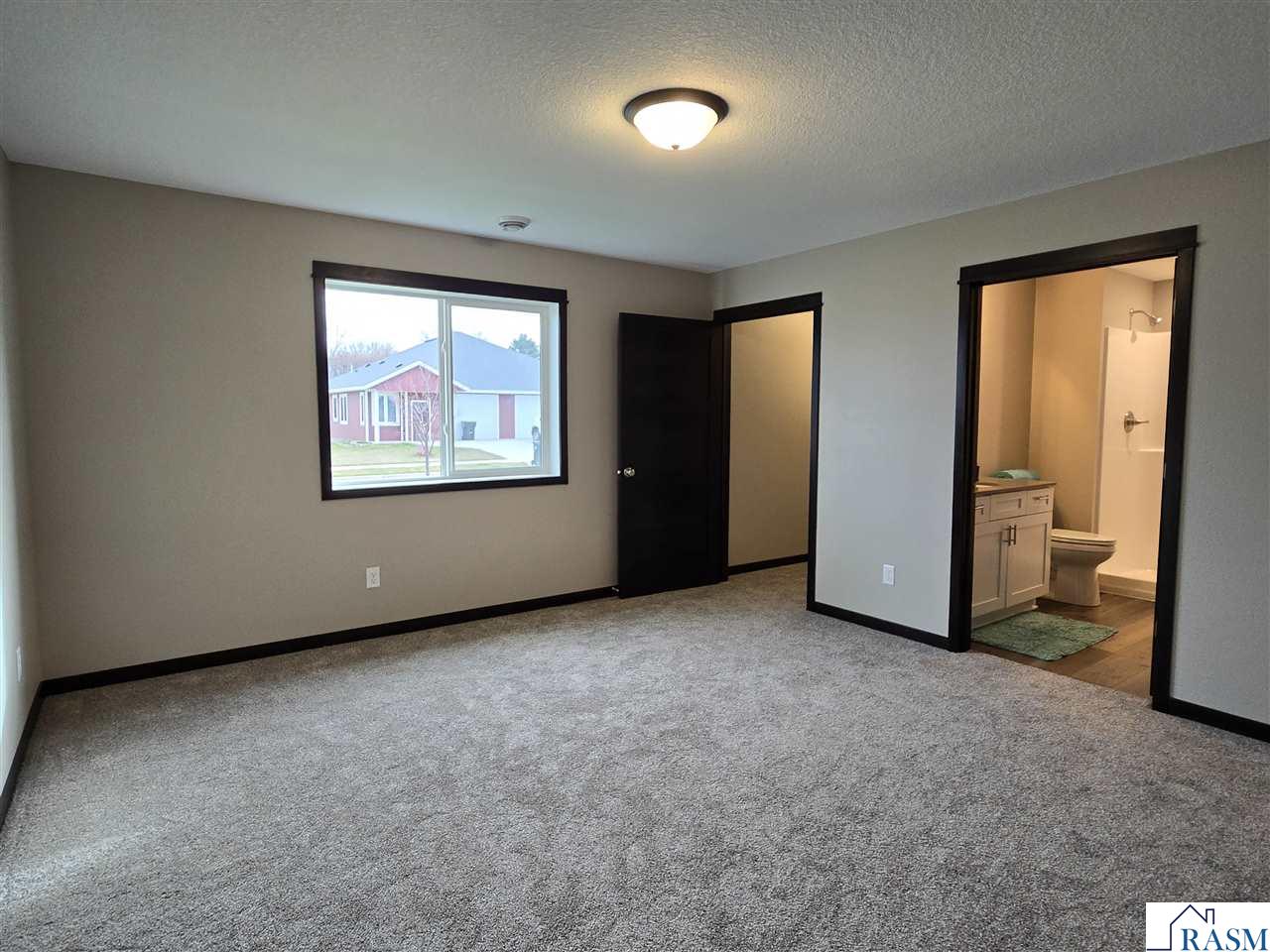 2022 Essler Drive Saint Peter MN 56082 7039064 image13