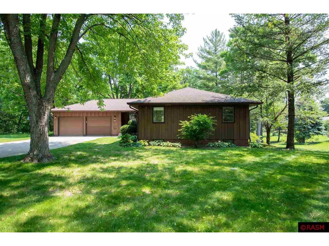 2022 Roe Crest Drive North Mankato MN 56003 7037778 image1
