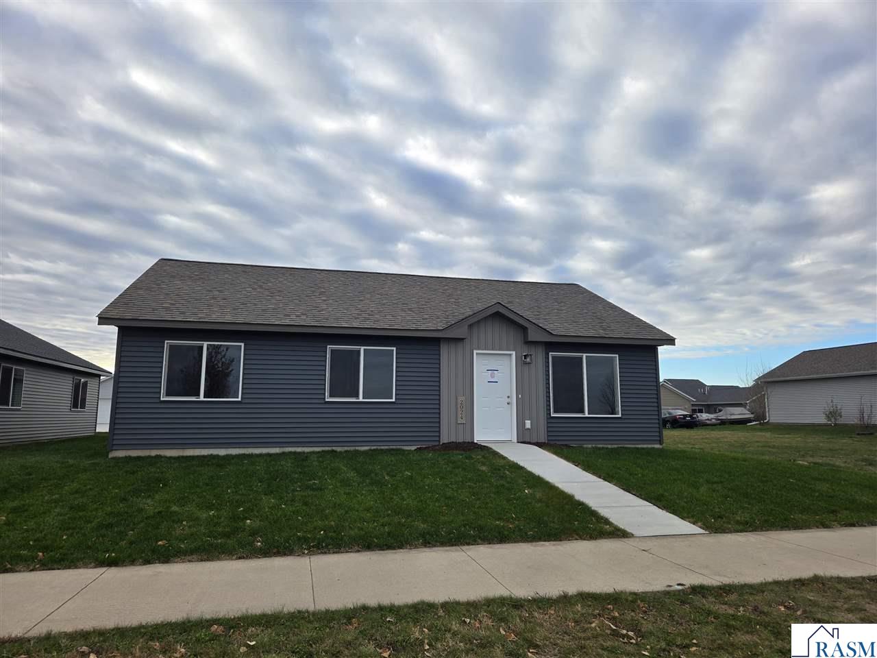 2024 Essler Drive Saint Peter MN 56082 7039118 image1