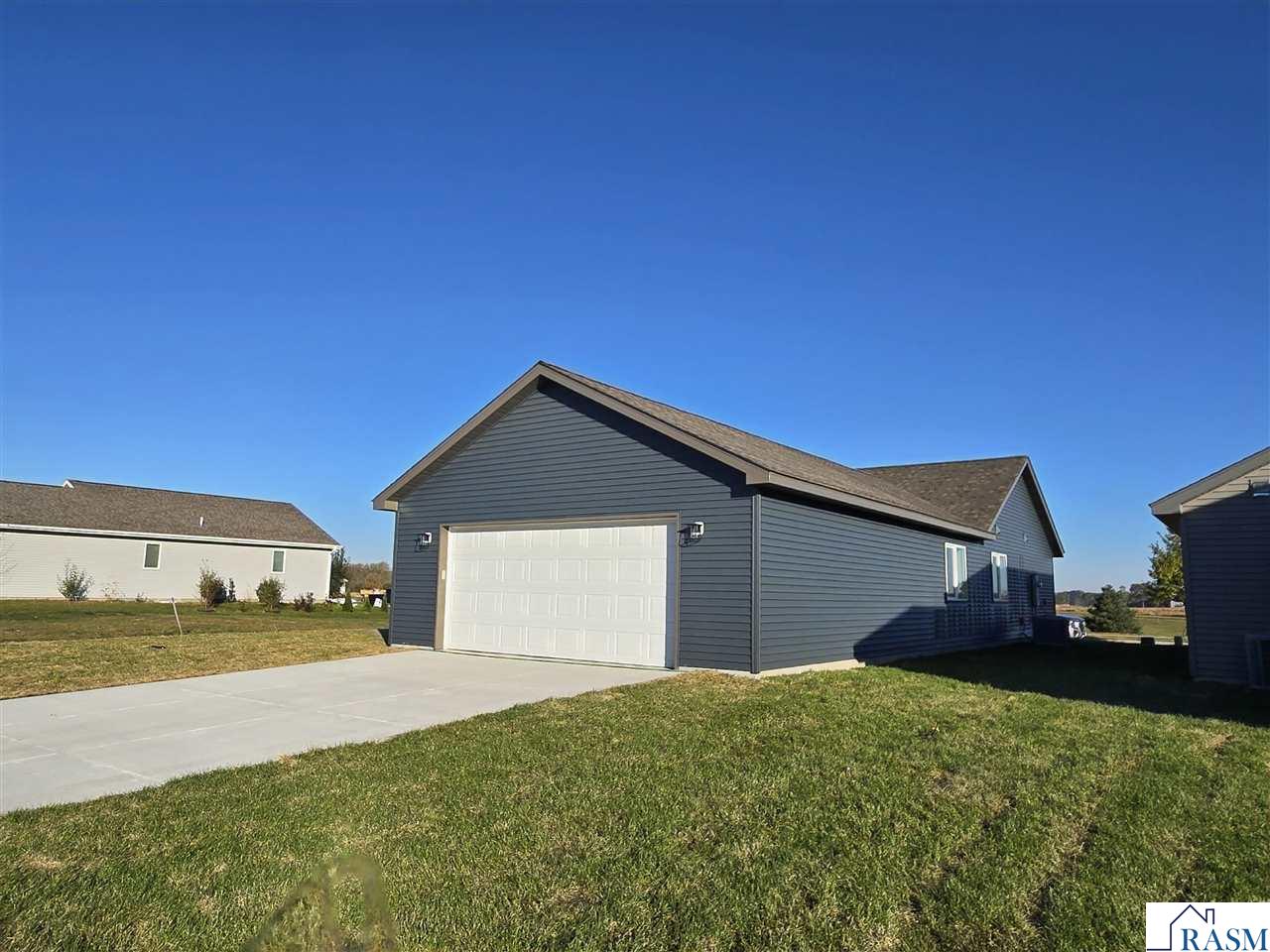 2024 Essler Drive Saint Peter MN 56082 7039118 image24