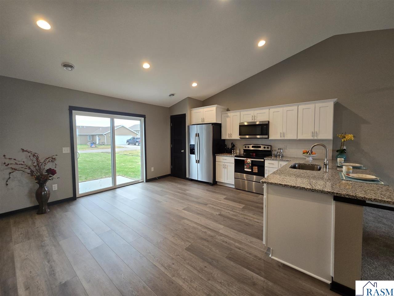 2024 Essler Drive Saint Peter MN 56082 7039118 image6