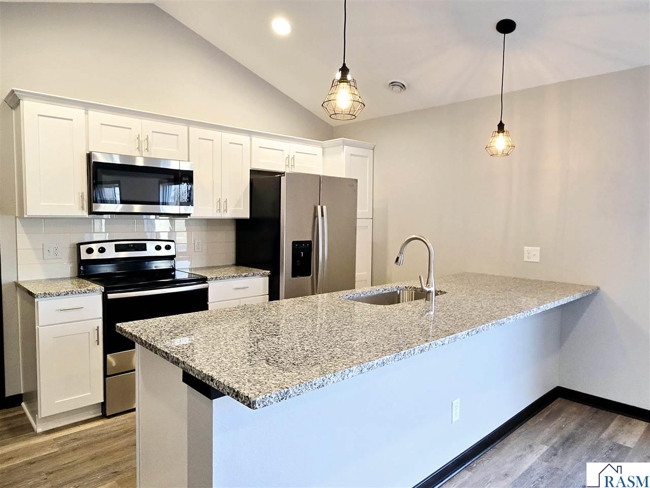 2025 Clark Street Saint Peter MN 56082 7040360 image2