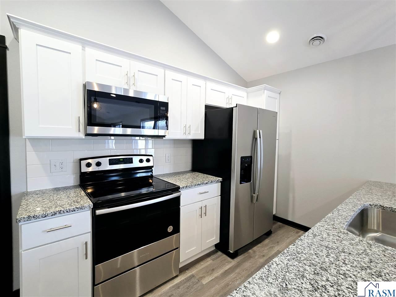 2025 Clark Street Saint Peter MN 56082 7040360 image3